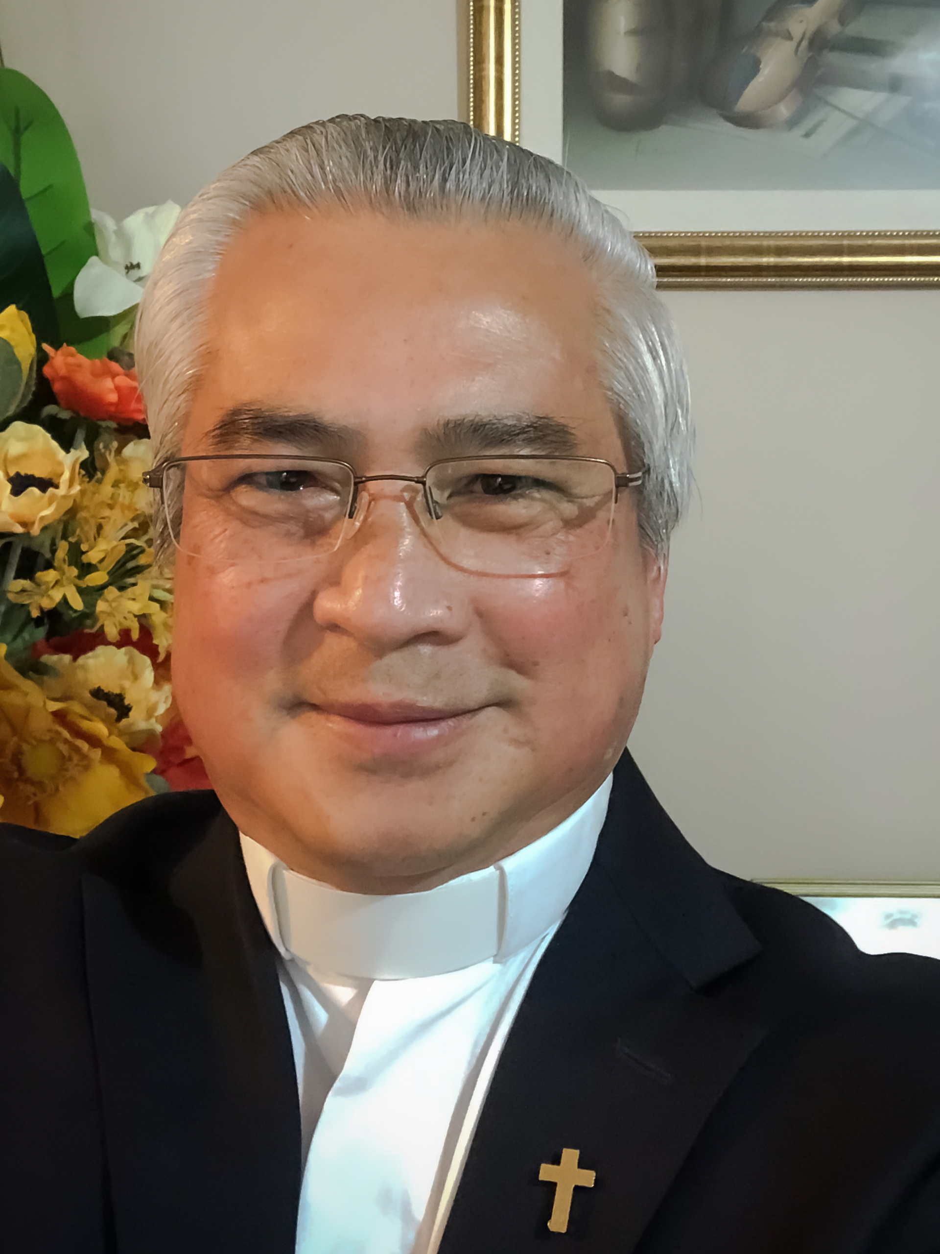 Father Peter Hung Tran
